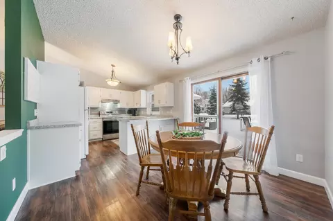 Dining - 3248 S Blue Spruce Ln, Appleton, WI 54915 photo 2 of 3