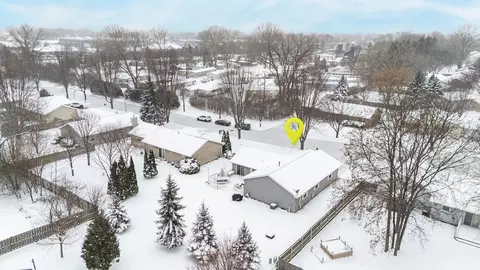 View/Area - 3248 S Blue Spruce Ln, Appleton, WI 54915 photo 3 of 6