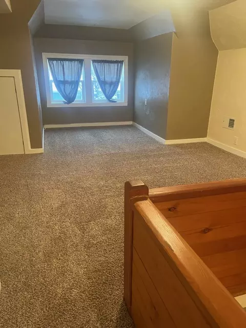 Bedroom - 2401 S Jackson St, Appleton, WI 54915 photo 4 of 4
