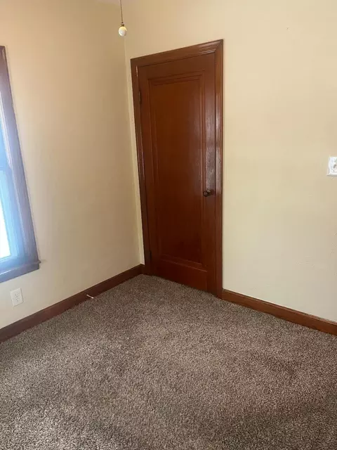 Bedroom - 2401 S Jackson St, Appleton, WI 54915 photo 2 of 4