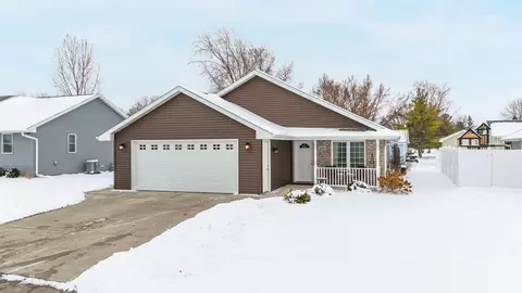 413 Pagel Ave, Brillion, WI 54110