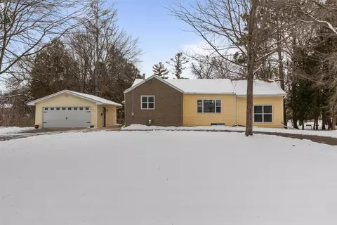 801 Oak St, Shawano, WI 54166
