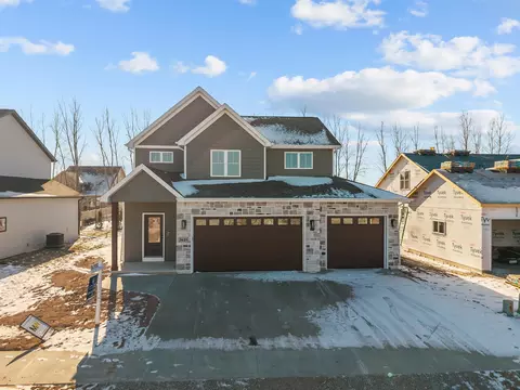 3621 E Gladiolus Pl, Appleton, WI 54913