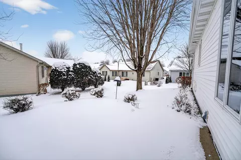 Exterior - 4307 N Marshall Heights Ave, Appleton, WI 54913 photo 3 of 3