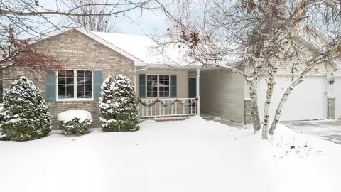 w6063 Strawflower Drive, Appleton, WI 54915