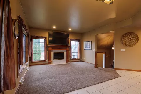Living - n7879 County Road U, Oneida, WI 54155 photo 4 of 4