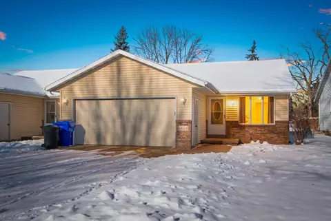1424 W Weiland Ln, Appleton, WI 54914