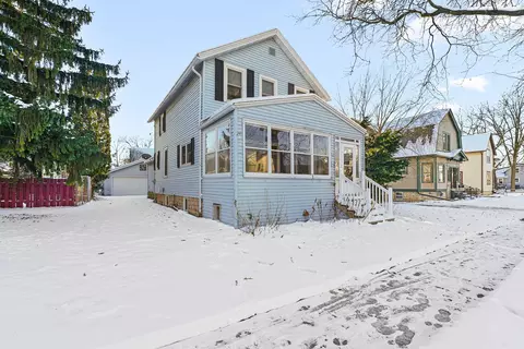 94 7th St, Fond Du Lac, WI 54935