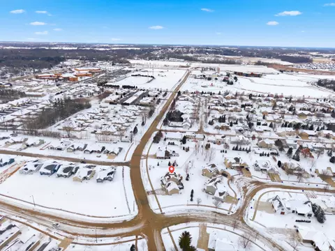 View/Area - 4620 N Lightning Dr, Appleton, WI 54913 photo 6 of 9