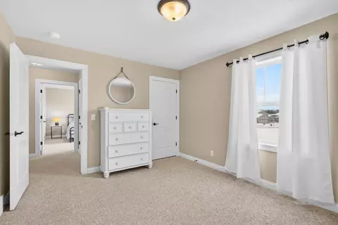 Bedroom - 4620 N Lightning Dr, Appleton, WI 54913 photo 5 of 7