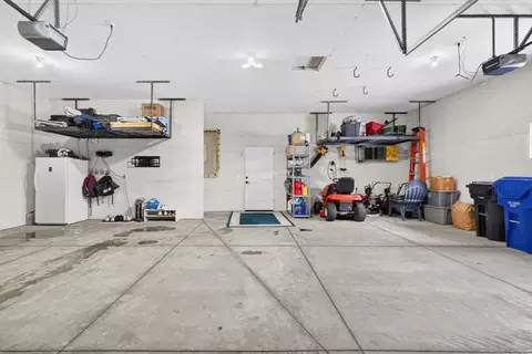 Other - 4620 N Lightning Dr, Appleton, WI 54913 photo 9 of 10