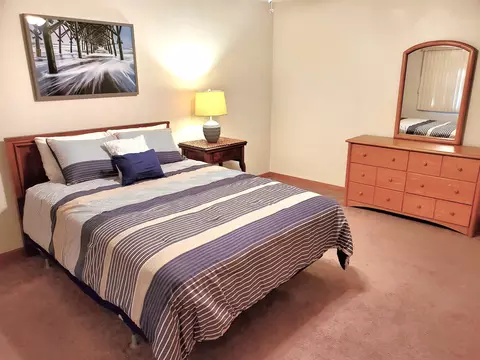 Bedroom - 2117 Cloudview Ct, Appleton, WI 54914 photo 9 of 10