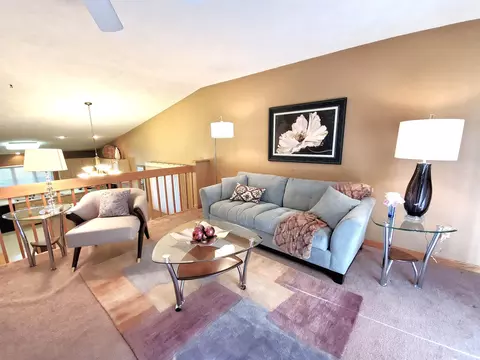 Living - 2117 Cloudview Ct, Appleton, WI 54914 photo 5 of 7