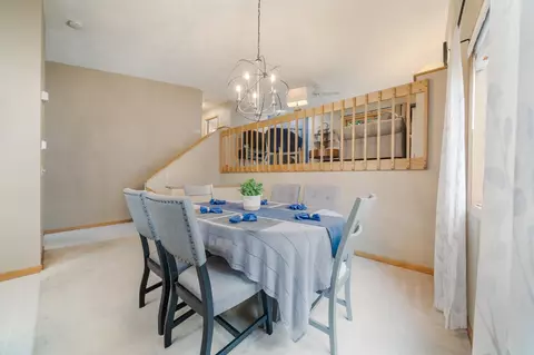 Dining - 2117 Cloudview Ct, Appleton, WI 54914 photo 2 of 3
