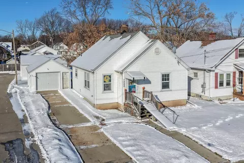 1202 12th Ave, Green Bay, WI 54304