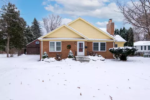 926 Congress St, Neenah, WI 54956