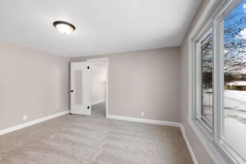 Bedroom - 620 N Douglas St, Appleton, WI 54914 photo 8 of 12
