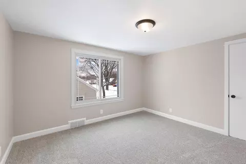Bedroom - 620 N Douglas St, Appleton, WI 54914 photo 12 of 12