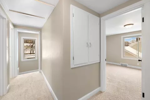 Entry Way - 620 N Douglas St, Appleton, WI 54914 photo 3 of 4