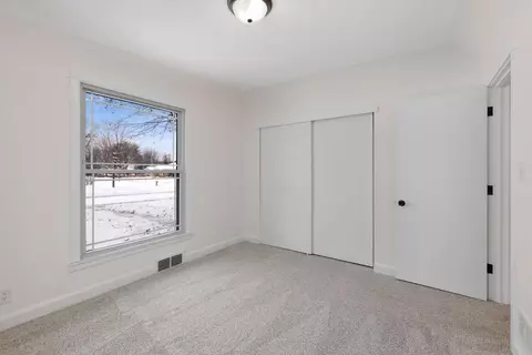 Bedroom - 620 N Douglas St, Appleton, WI 54914 photo 3 of 12