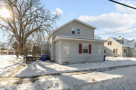 1897 E Newberry St, Appleton, WI 54915