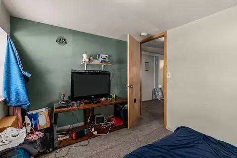 Bedroom - 1897 E Newberry St, Appleton, WI 54915 photo 4 of 6