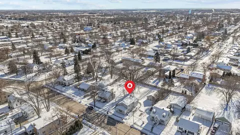 View/Area - 1897 E Newberry St, Appleton, WI 54915 photo 2 of 4