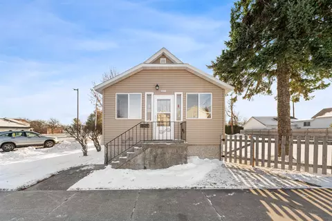 1011 14th Ave, Menominee, MI 49858