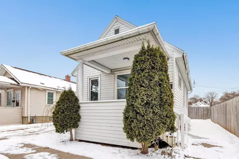 609 12th Ave, Green Bay, WI 54303