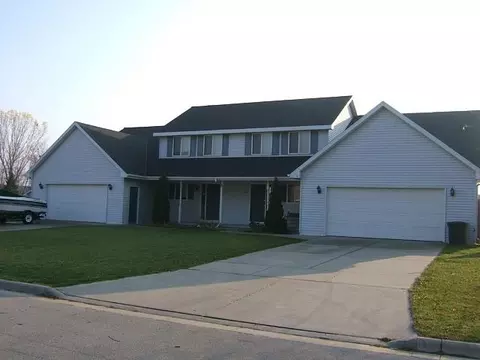 1797 Cabinet Maker Ct, Green Bay, WI 54303