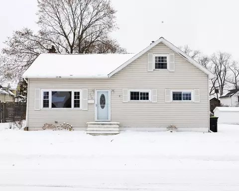 259 N Washington St, Oconto Falls, WI 54154