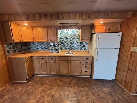 Kitchen - 15744 Double B Ln, Mountain, WI 54149 photo 6 of 6