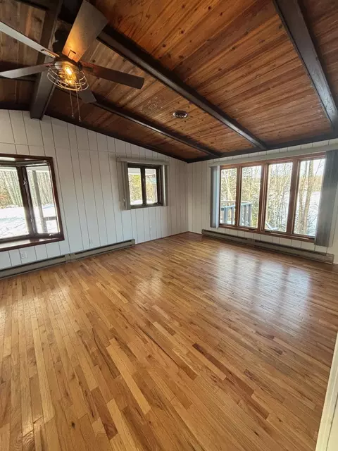 Living - 15744 Double B Ln, Mountain, WI 54149 photo 3 of 6