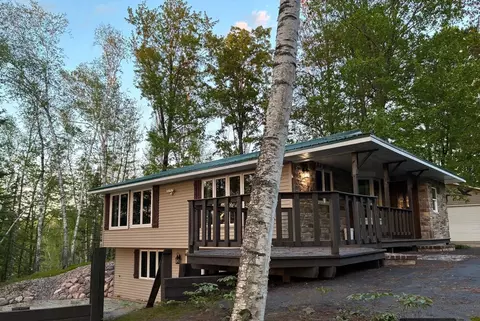 15744 Double B Ln, Mountain, WI 54149