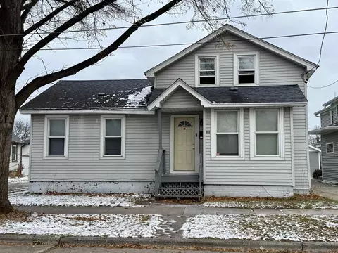 1133 Cherry St, Green Bay, WI 54301