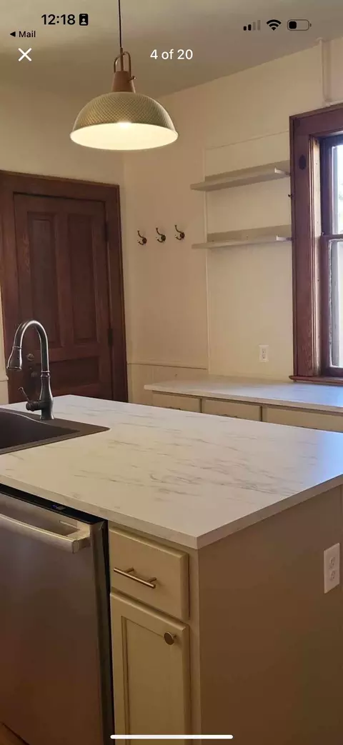 Kitchen - 1003 N Appleton St, Appleton, WI 54911 photo 11 of 14