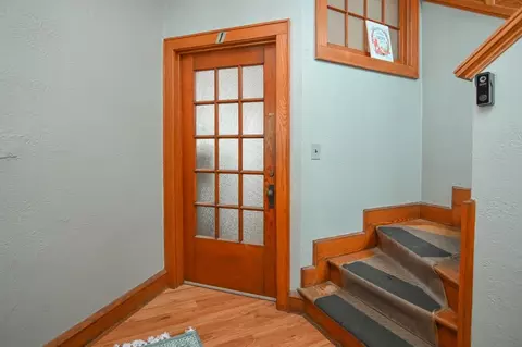 Entry Way - 1003 N Appleton St, Appleton, WI 54911 photo 3 of 3