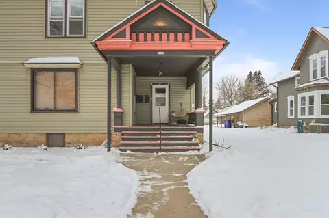 Exterior - 1003 N Appleton St, Appleton, WI 54911 photo 4 of 6