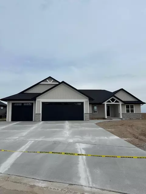 121 Sunrise Ct, Bonduel, WI 54107