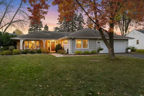 1717 S Connell St, Appleton, WI 54914
