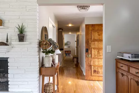 Entry Way - 1717 S Connell St, Appleton, WI 54914 photo 1 of 2