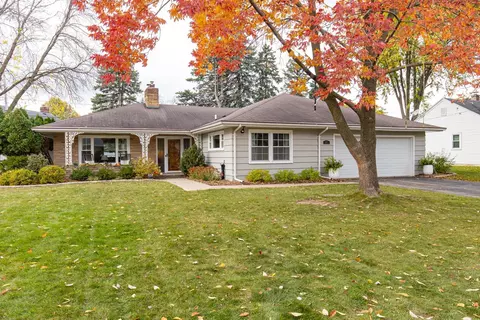 Exterior - 1717 S Connell St, Appleton, WI 54914 photo 2 of 12