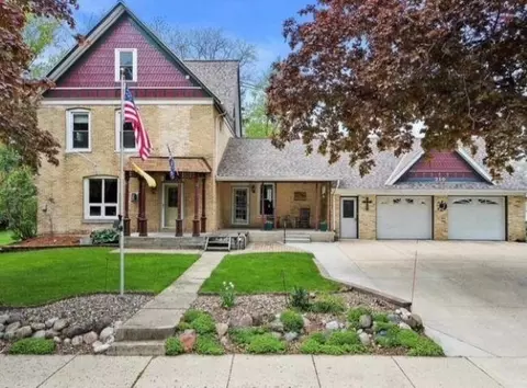 210 S Milwaukee St, Theresa, WI 53091