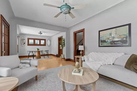 Living - 209 W Parkway Blvd, Appleton, WI 54911 photo 1 of 3