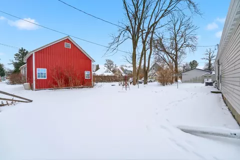 Exterior - 61 Cedar St, Ripon, WI 54971 photo 3 of 7