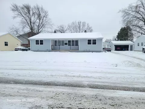 150 Wright Ave, Neenah, WI 54956