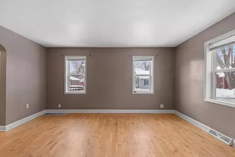Living - 1604 N Clark St, Appleton, WI 54911 photo 2 of 4