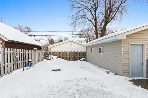 Exterior - 1604 N Clark St, Appleton, WI 54911 photo 6 of 8