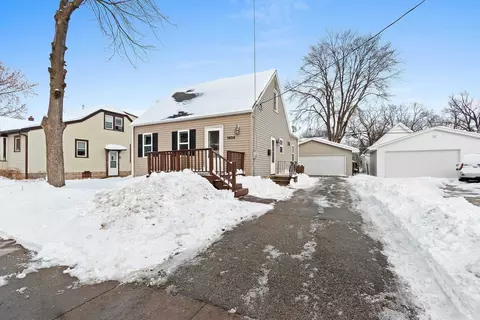 Exterior - 1604 N Clark St, Appleton, WI 54911 photo 4 of 8