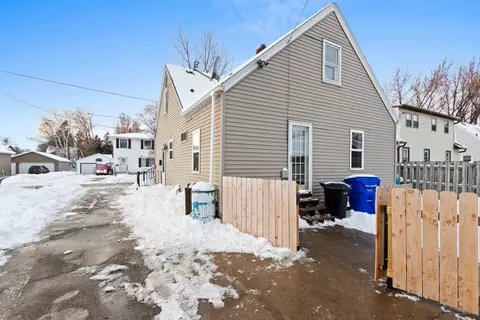 Exterior - 1604 N Clark St, Appleton, WI 54911 photo 5 of 8
